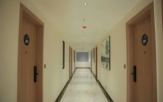 Sudarshan Palace By Spree