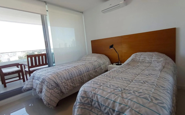 Great Beach Apartment, 5+1 Guests. Pool, Amenities