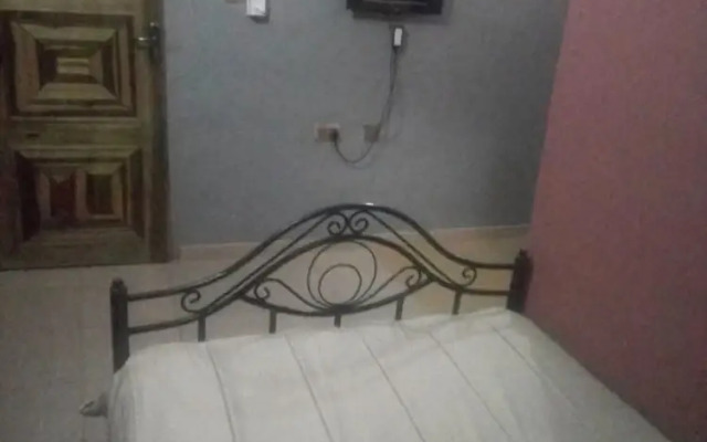 Maliz Guest House