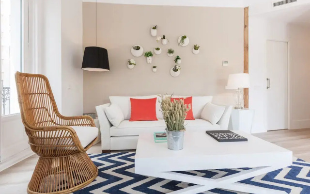 Home Club Santa Ana I