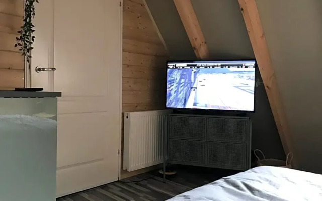 T’ Hogeland Ainrom