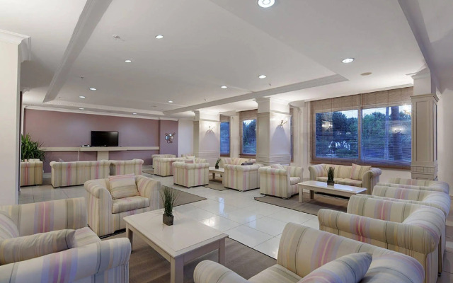 Club Turtas Beach Hotel - All Inclusive