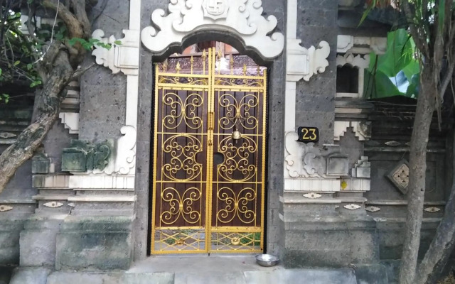 Shalana Homestay- formerly Teka Teki House