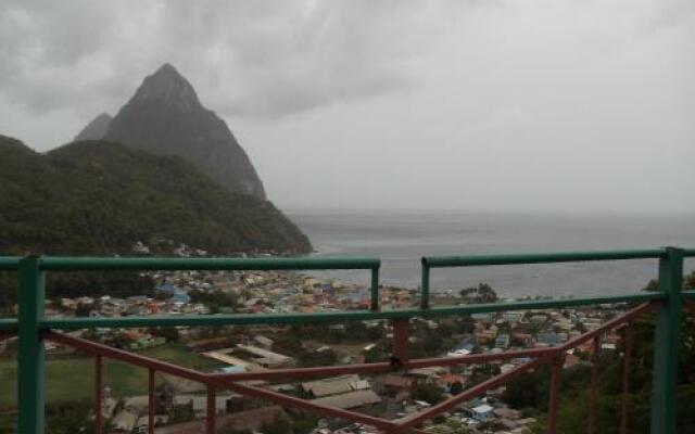 Piton Deck Villa