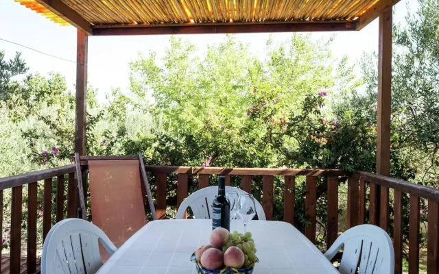 Sun-drenched Estate Close to Sciacca Near the Beach