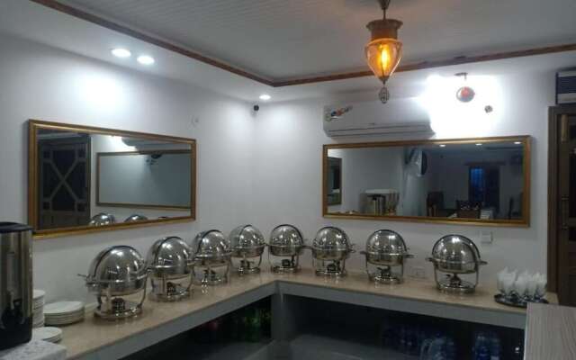 Shanze Hotel And Suites