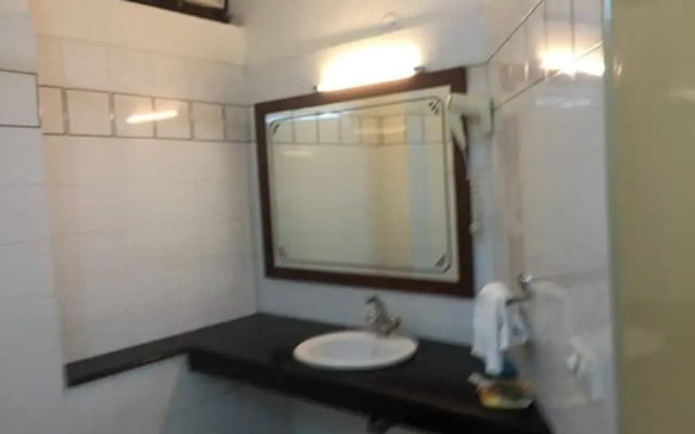 Monark Hotel