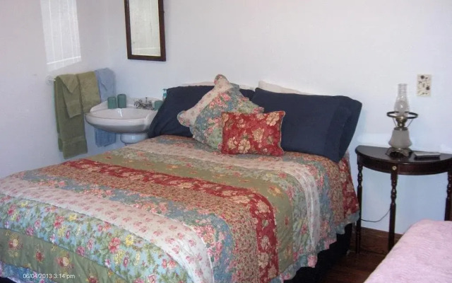 Antique Rose Inn Windham