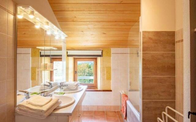 Gîte Besse, 3 pièces, 4 personnes - FR-1-616-142