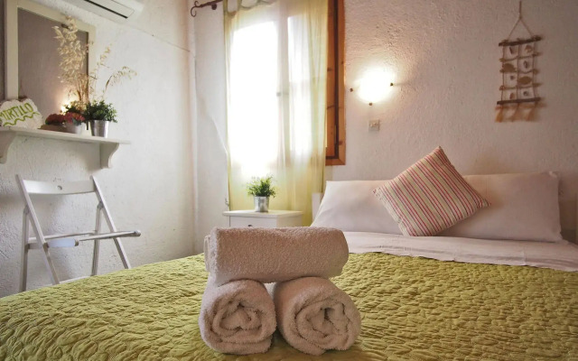 Lithea Villas and Studios by the Sea