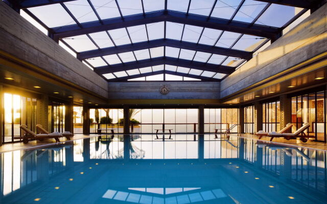 Grand Hills Hotel & Spa