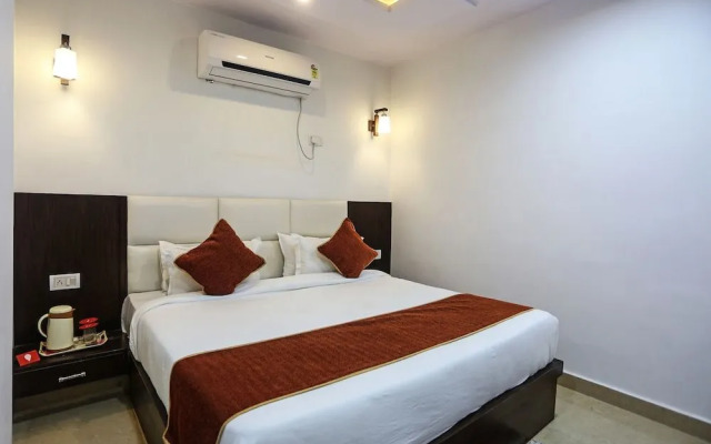 OYO 6388 Hotel NR Inn