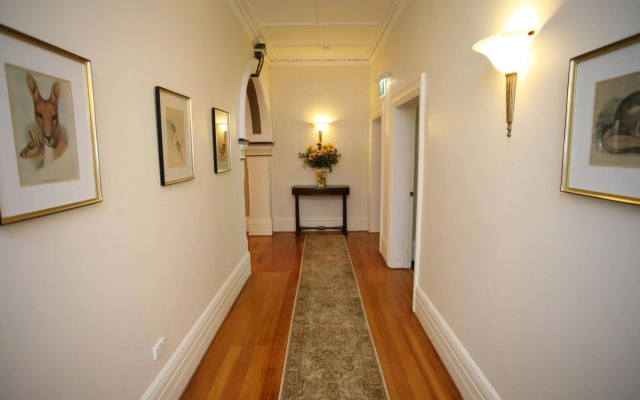 Darcys Hotel at Homebush