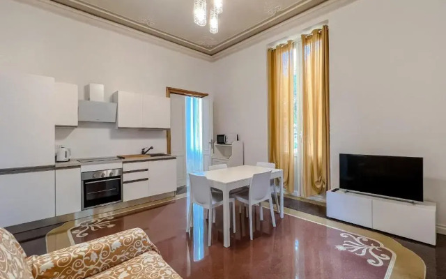 Appartamento in Villa del '900 (C)