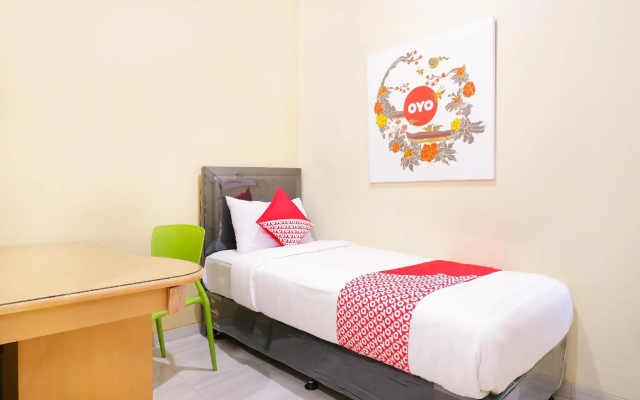 Hotel O DeHome Family