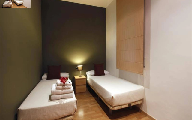 Fisa Rentals Ramblas Apartments
