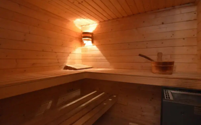 Comfortable Holiday Home With Pool, Sauna