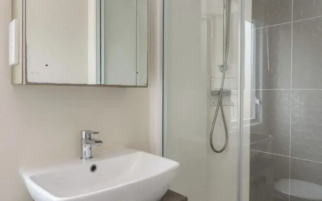 37 Bayview