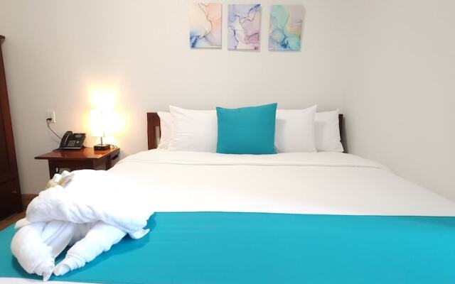 Voyager Sun & Reef Hotel