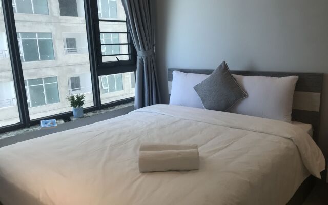 Handy Beachfront Apartment