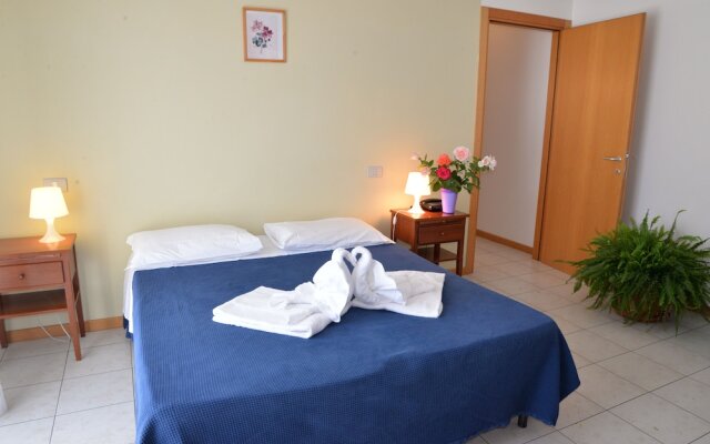 Room in Apartment - Two-room Apartment