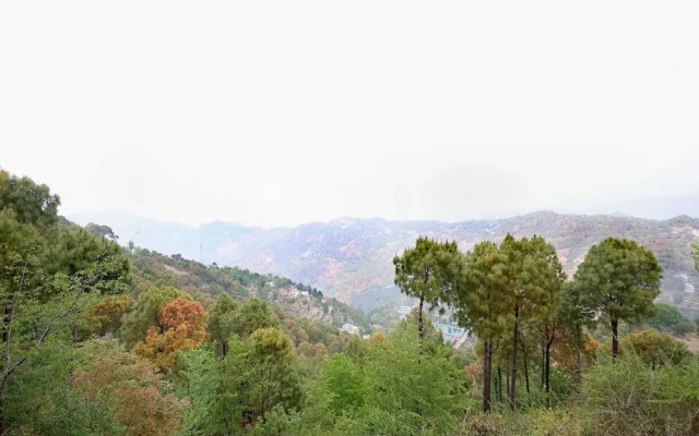 OYO 13404 Home Studios Mahal Farms Kasauli
