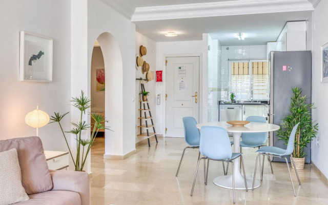 Marvellous Apartment with Great Terrace (PA 1-6)