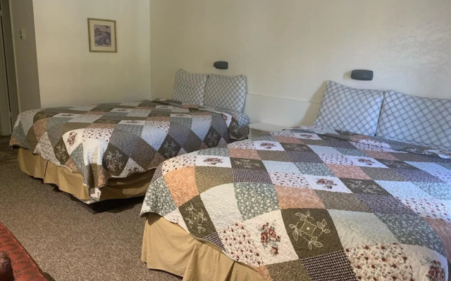 Granby River Inn  Suites