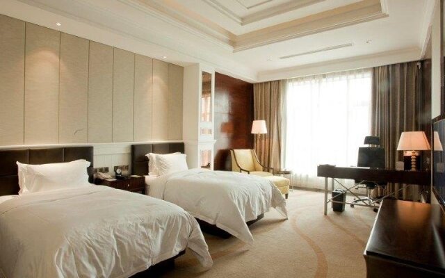 Noah's Ark Hotel