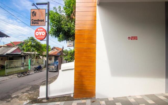 OYO 3280 Cendhani Raras
