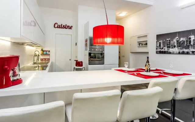 Elegant House Via Pia