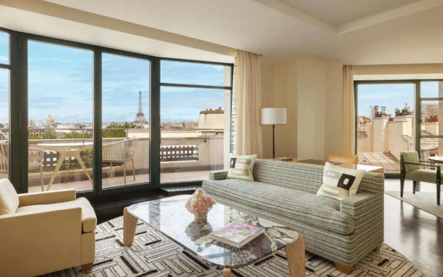 Cheval Blanc Paris