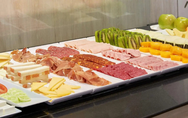 NH Córdoba Califa Hotel