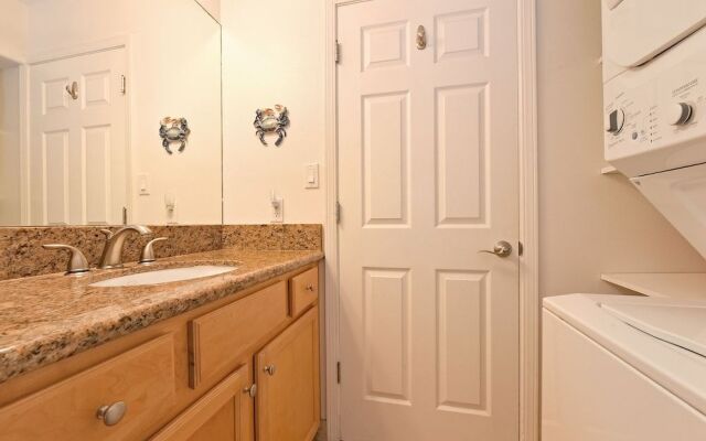 Puamana 35-2 by RedAwning