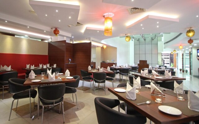 Oyo 682 Near Fortis Hospital