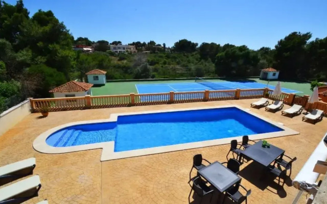 104567 -  Villa in Llucmajor