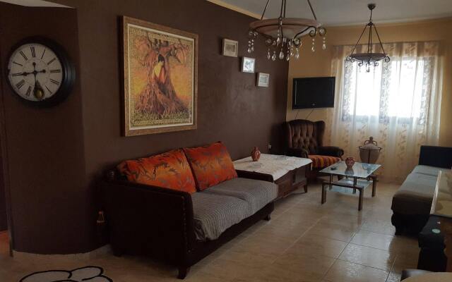 Dionysia Apartments