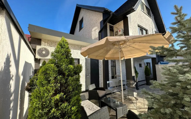 Joy Boutique Hotel