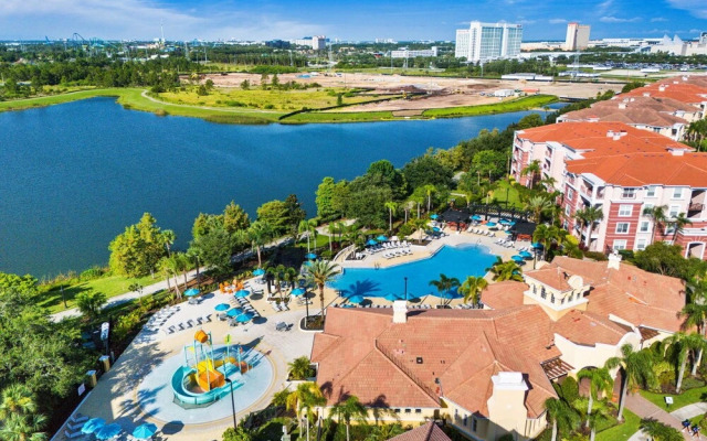 4816 Cayview Avenue #407