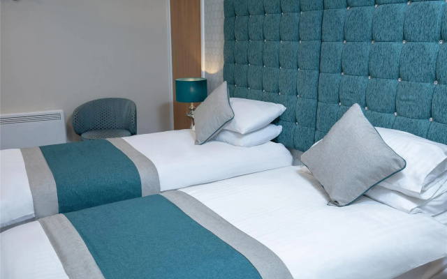 Best Western Compass Inn