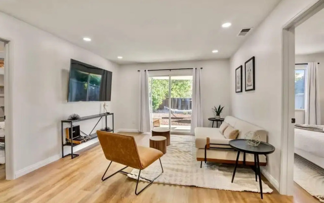 @ Marbella Lane - Stylish Cozy4br in Siliconvalley