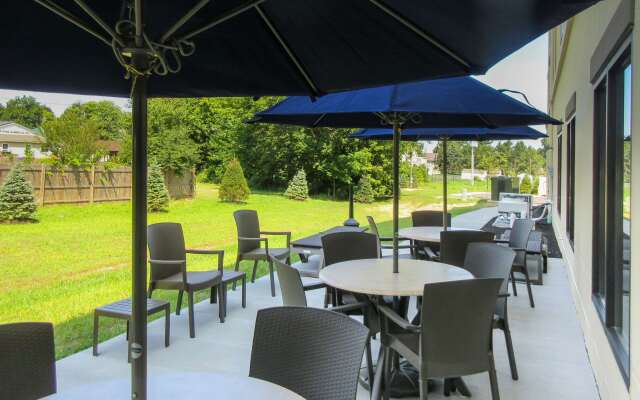 Comfort Inn & Suites Gap Amish Country