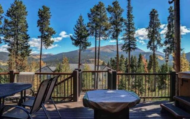 Fox Run 5 Br home by RedAwning