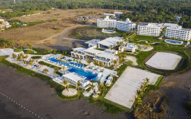 Oceana Resort & Conventions - All Inclusive