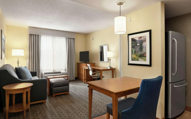 Homewood Suites by Hilton Allentown-Bethlehem Airport