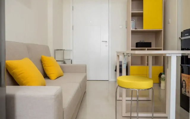 Trendy 1BR Apartment at Parahyangan Residence