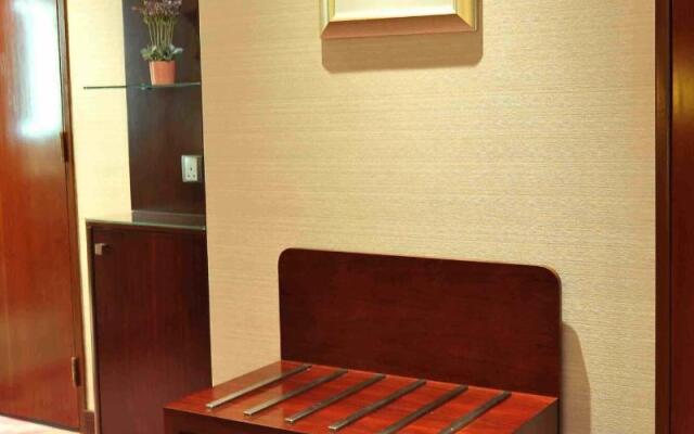 Al Marwa Rayhaan by Rotana