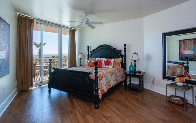 Crd0310 3 Bedroom Condo