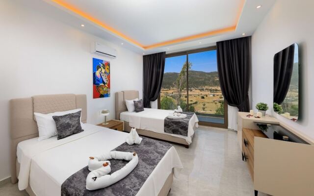 Villa Taha in Kas With 3 Bedrooms and 3 Bathrooms
