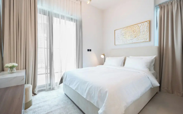 Trendy 2 Bed in Binghatti Canal